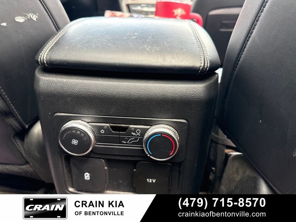 2022 Ford Explorer XLT - 4WD / PANORAMIC SUNROOF / CLEAN CARFAX