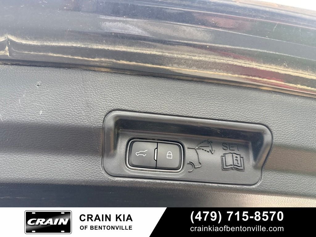 2022 Ford Explorer XLT - 4WD / PANORAMIC SUNROOF / CLEAN CARFAX