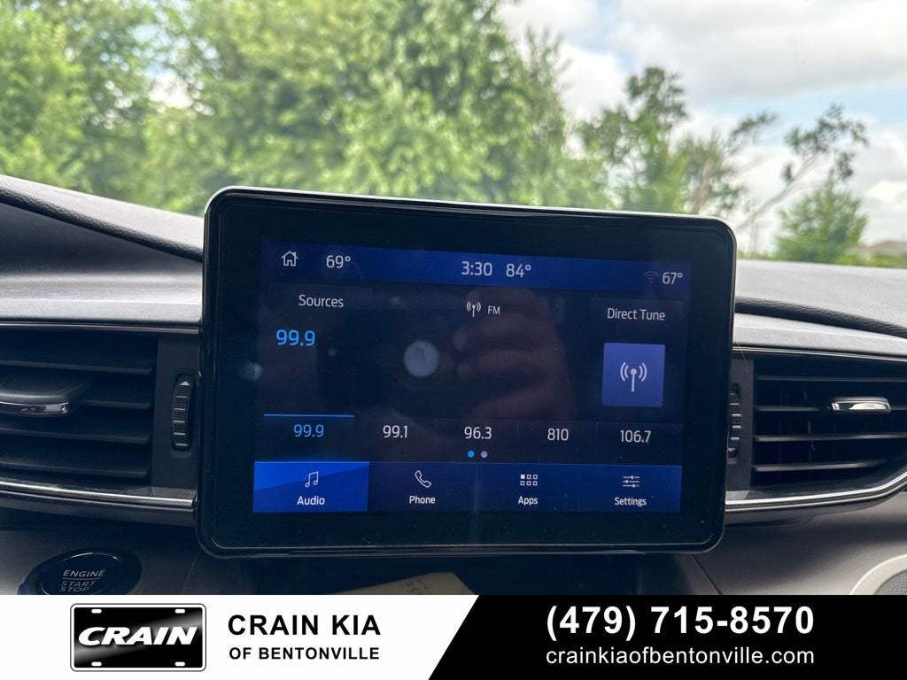 2022 Ford Explorer XLT - 4WD / PANORAMIC SUNROOF / CLEAN CARFAX