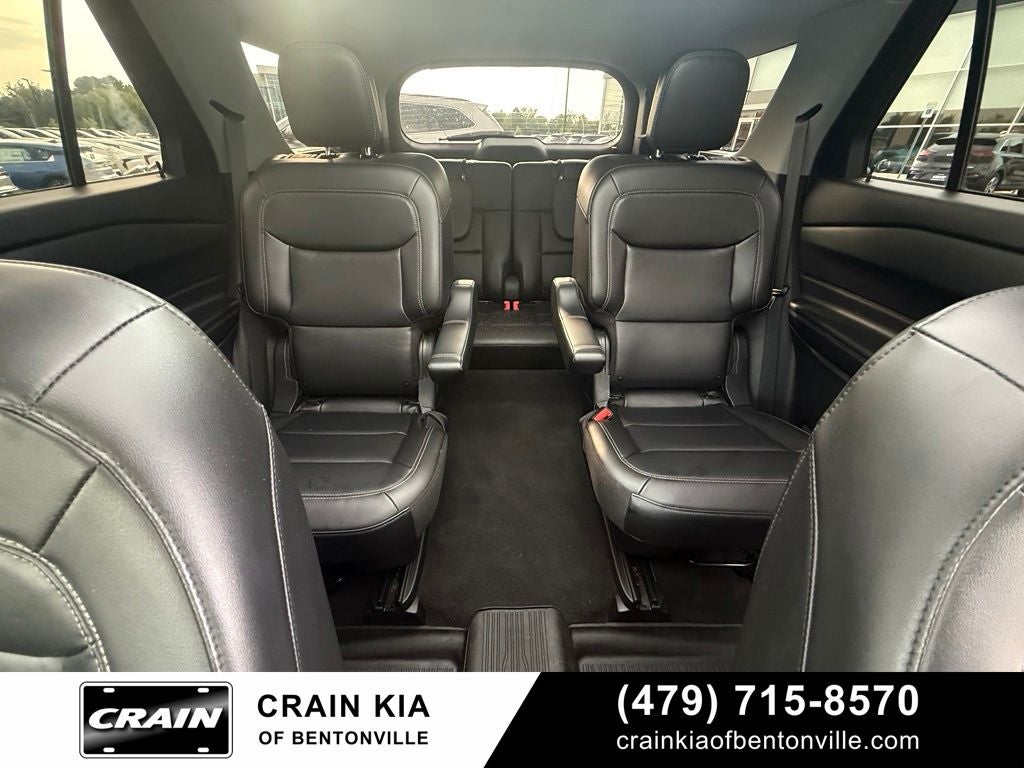 2022 Ford Explorer XLT - 4WD / PANORAMIC SUNROOF / CLEAN CARFAX