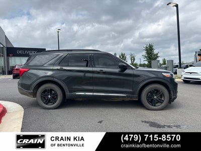 2022 Ford Explorer XLT - 4WD / PANORAMIC SUNROOF / CLEAN CARFAX