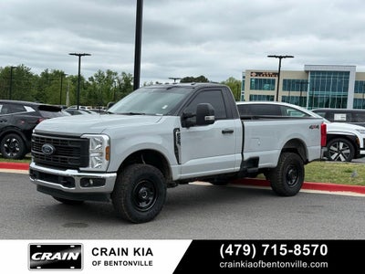 2026 Ford F-250SD XL - 4WD / CLEAN CARFAX / ONE OWNER