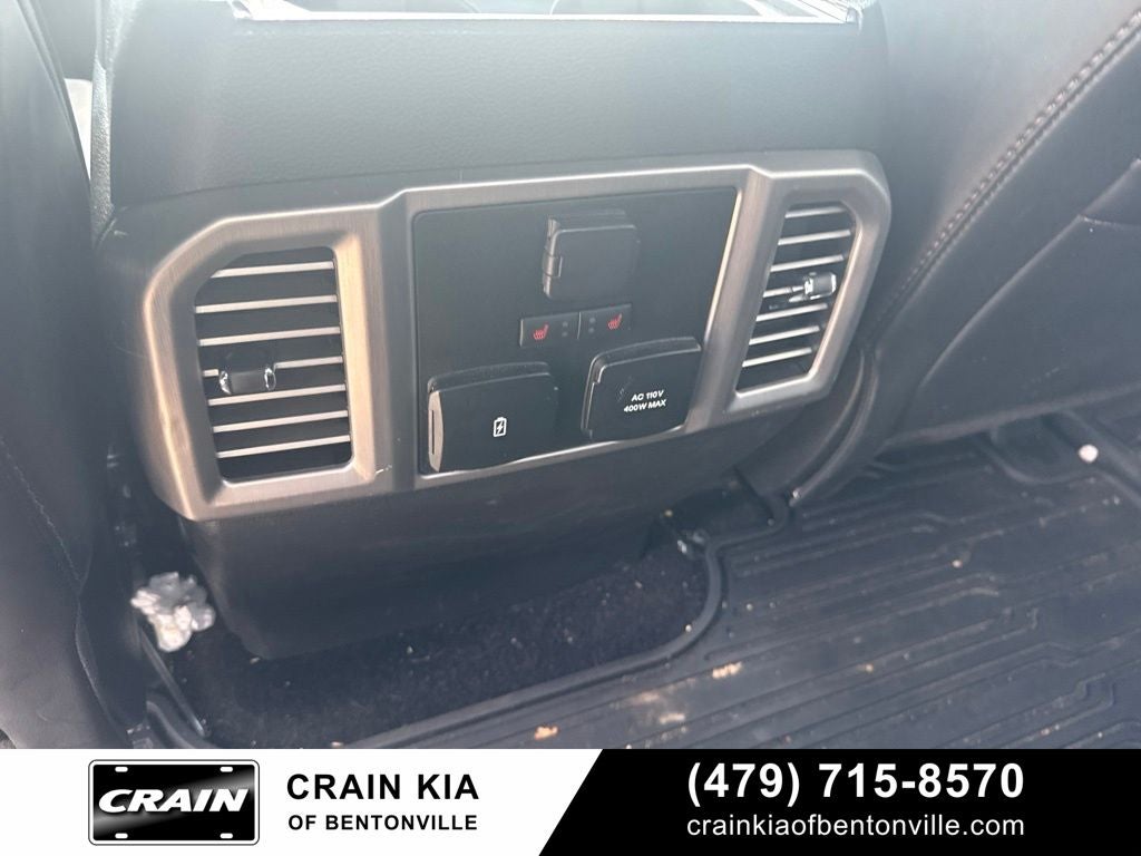 2018 Ford F-150 Platinum - 4WD / PANORAMIC SUNROOF