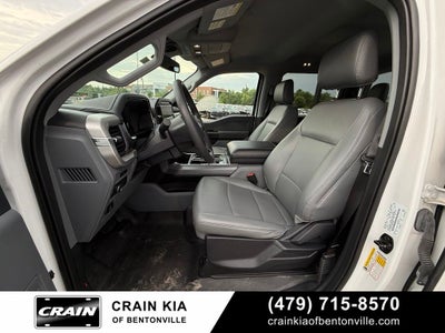 2022 Ford F-150 Lightning Pro - AWD / CLEAN CARFAX / ONE OWNER