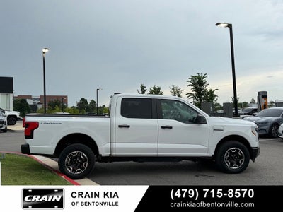 2022 Ford F-150 Lightning Pro - AWD / CLEAN CARFAX / ONE OWNER