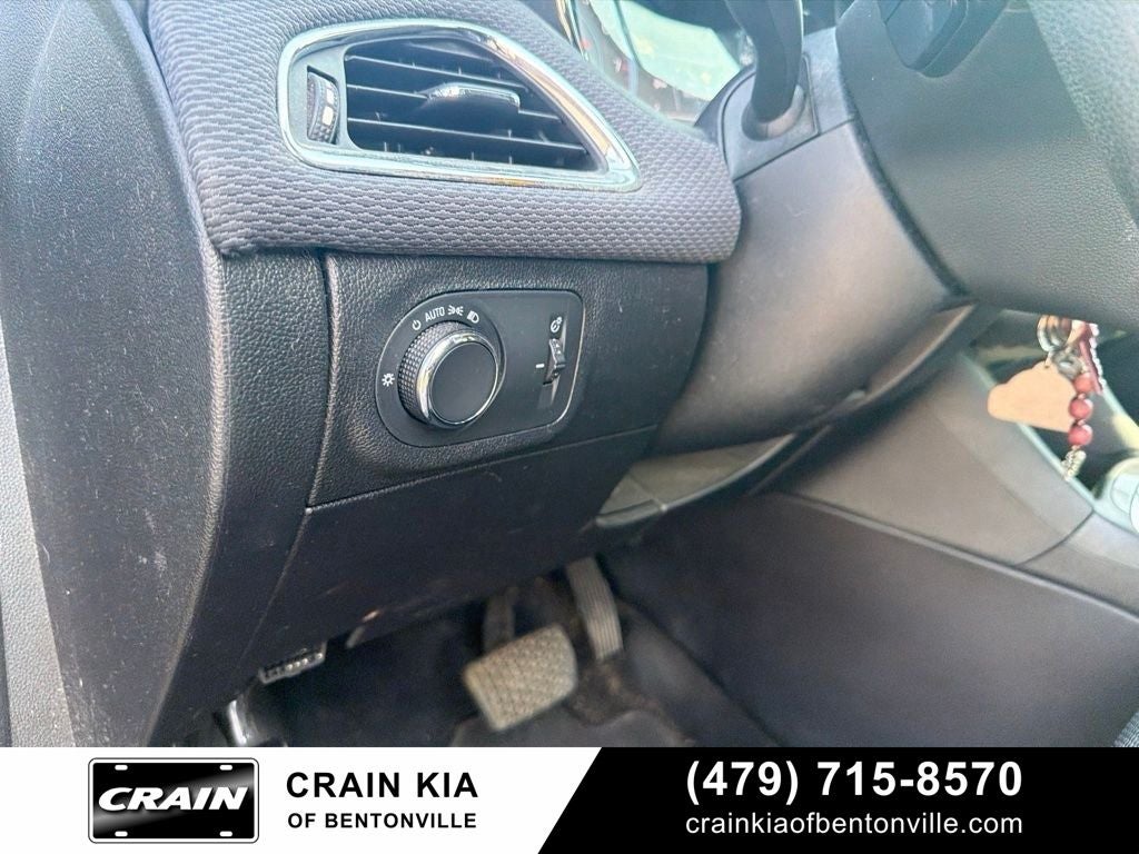2017 Chevrolet Cruze LT - CLEAN CARFAX