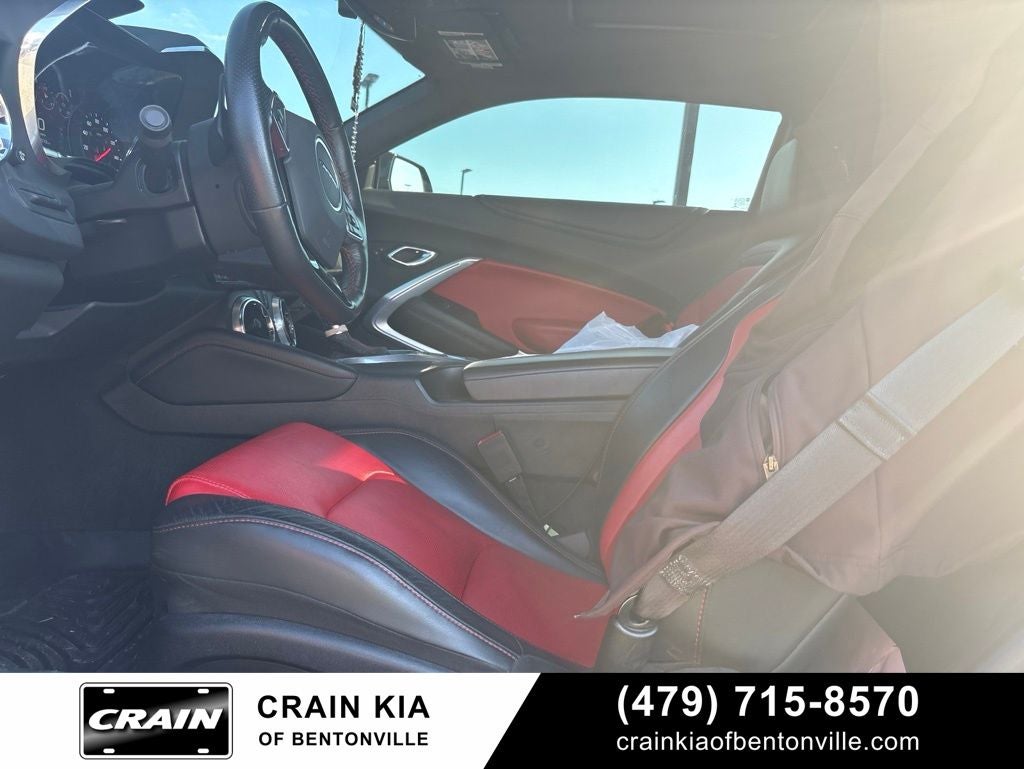 2018 Chevrolet Camaro 2LT - SUNROOF / LEATHER / LOW MILES!