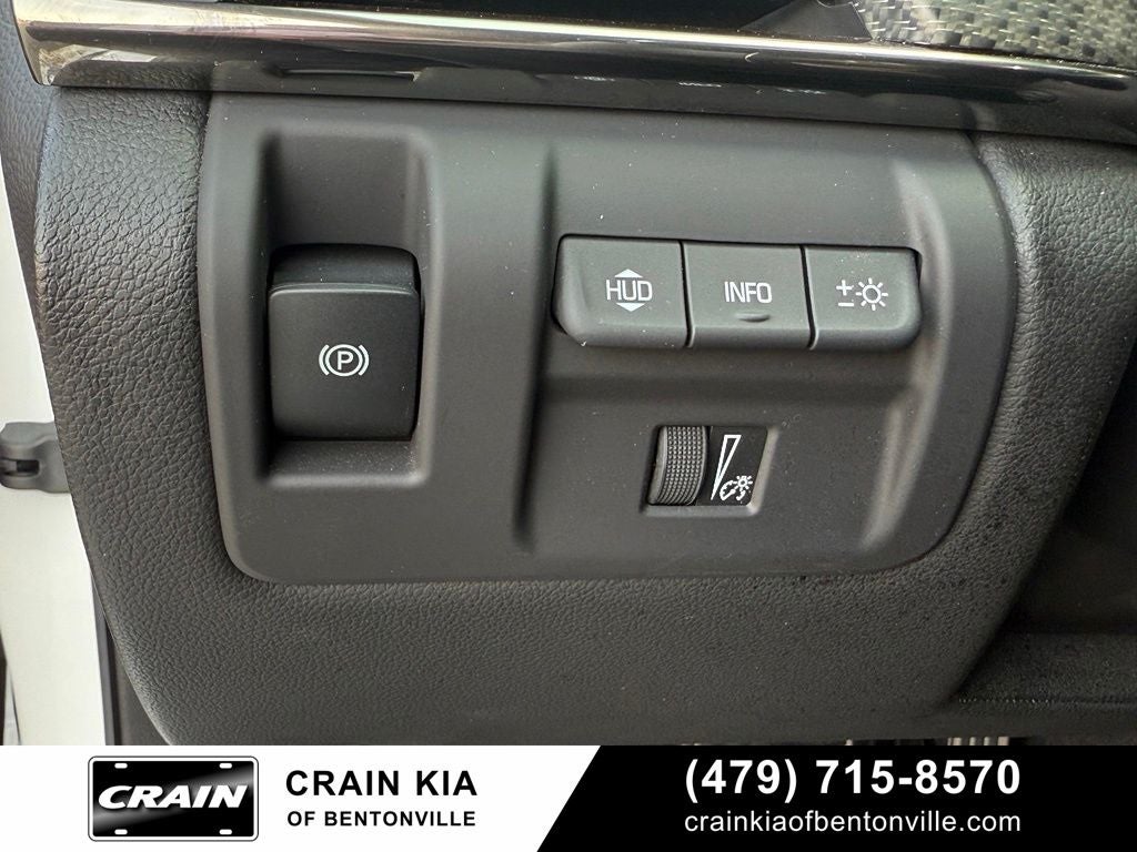 2019 Cadillac CTS-V Base - $107,215 MSRP / CLEAN CARFAX / SUNROOF