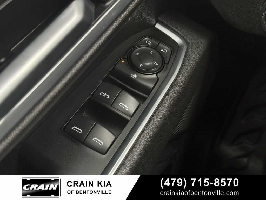 2025 Chevrolet Silverado 2500HD LT - 4WD / CLEAN CARFAX / ONE OWNER