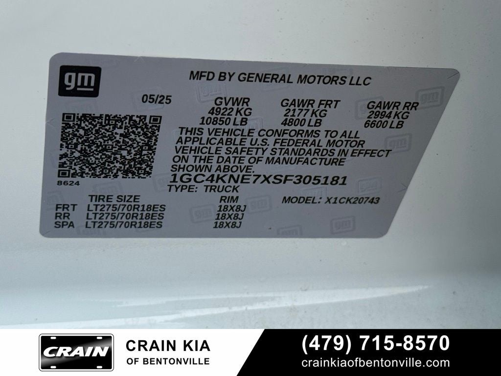 2025 Chevrolet Silverado 2500HD LT - 4WD / CLEAN CARFAX / ONE OWNER