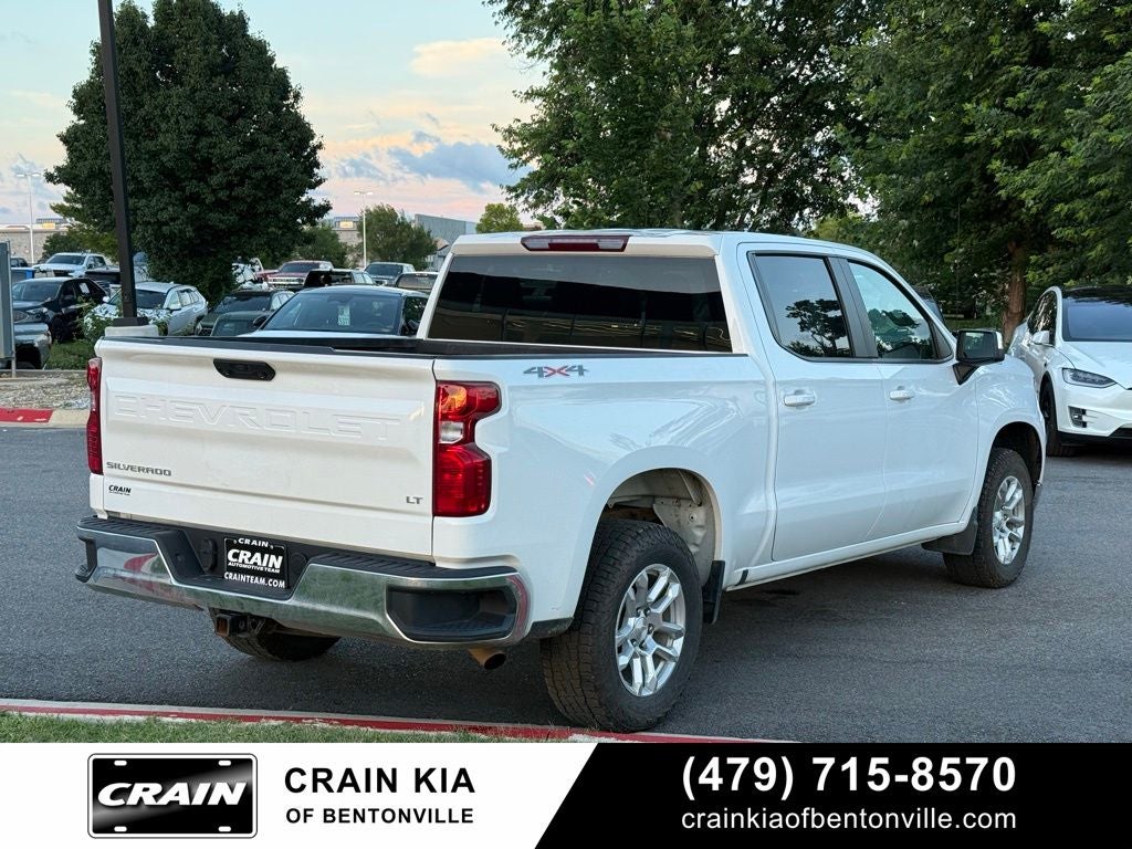 2023 Chevrolet Silverado 1500 LT - 4WD / CLEAN CARFAX / ONE OWNER