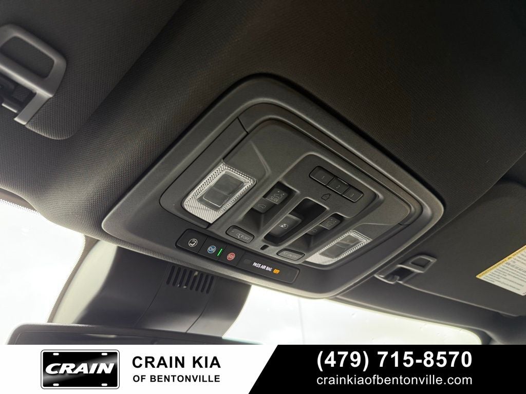 2022 Chevrolet Silverado 1500 High Country - 4WD / SUNROOF / ONE OWNER