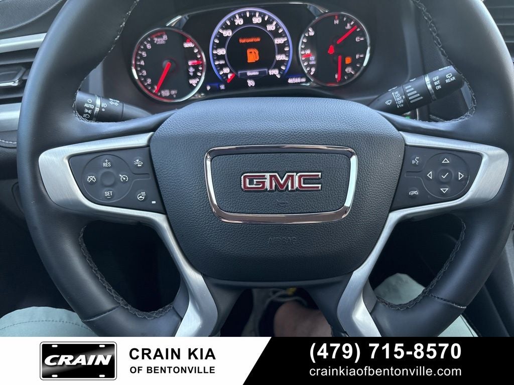 2023 GMC Acadia SLT - CLEAN CARFAX / ONE OWNER