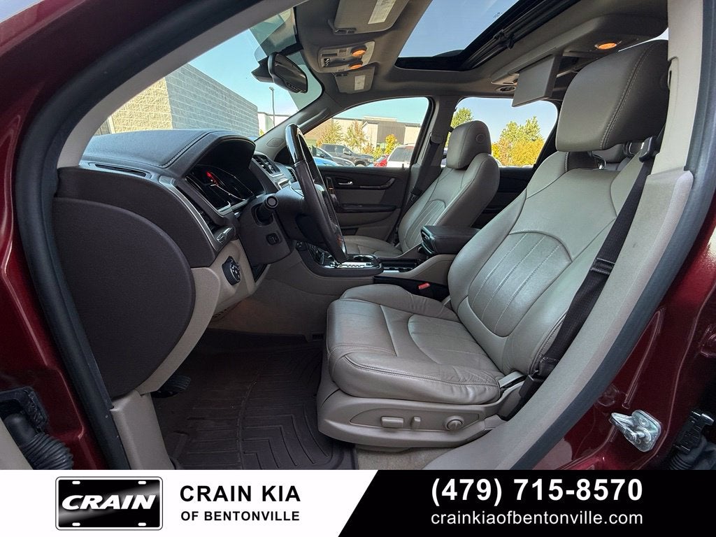 2016 GMC Acadia Denali - AWD / SUNROOF / DVD