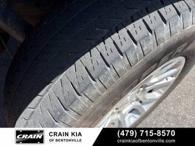2020 GMC Yukon SLT - 4WD / SUNROOF / DVD
