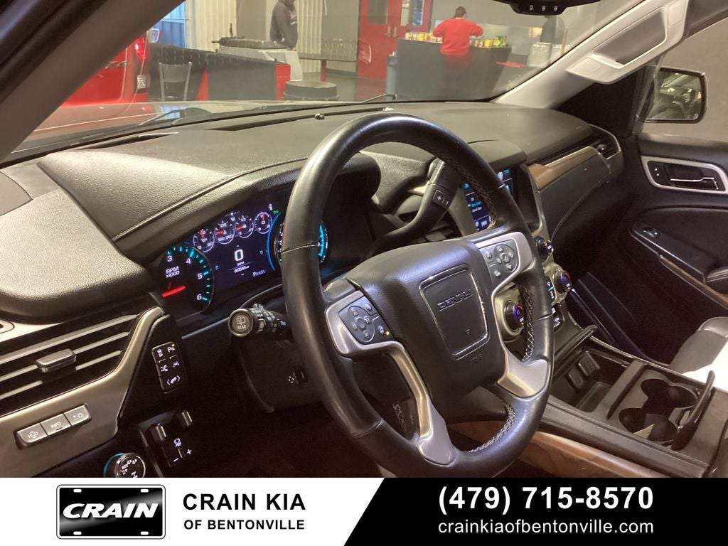 2018 GMC Yukon Denali - 4WD / SUNROOF