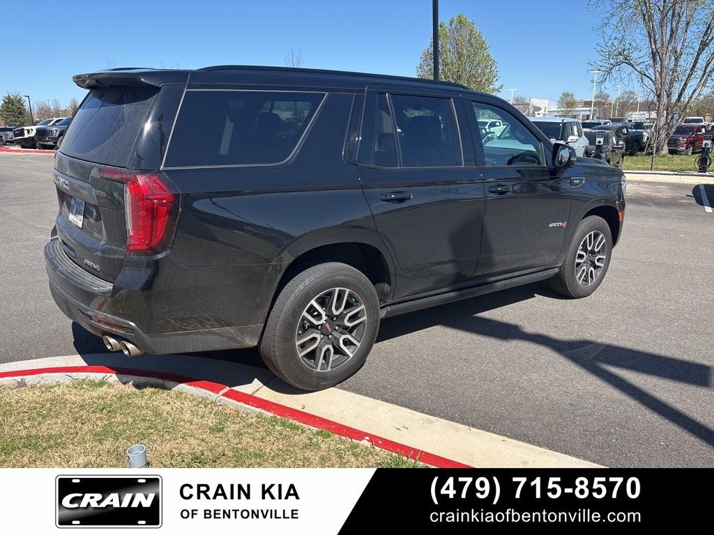 2022 GMC Yukon AT4 - 4WD / PANORAMIC SUNROOF / CLEAN CARFAX
