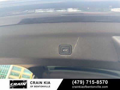 2022 GMC Yukon XL Denali - 4WD / CLEAN CARFAX
