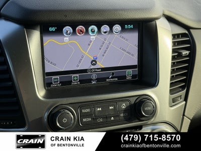 2019 Chevrolet Suburban LT - 4WD / SUNROOF / CLEAN CARFAX