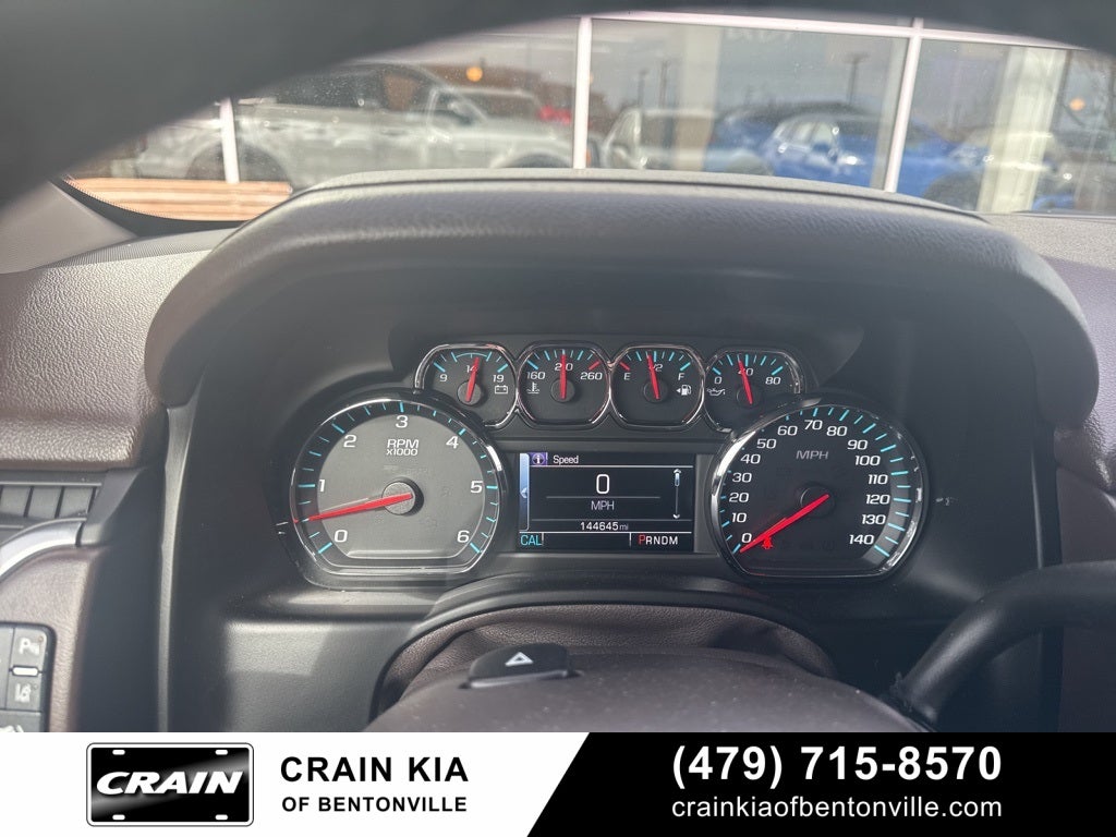 2015 Chevrolet Suburban LTZ - 4WD / SUNROOF / DVD / CLEAN CARFAX