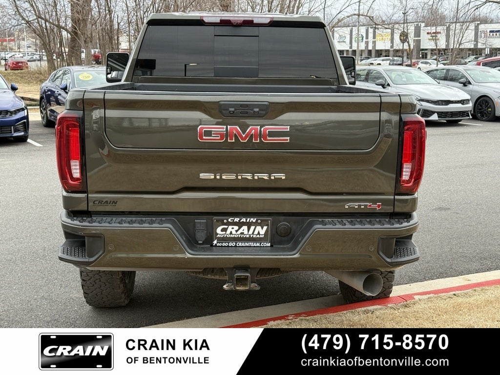 2023 GMC Sierra 2500HD AT4 - 4WD / SUNROOF / CLEAN CARFAX