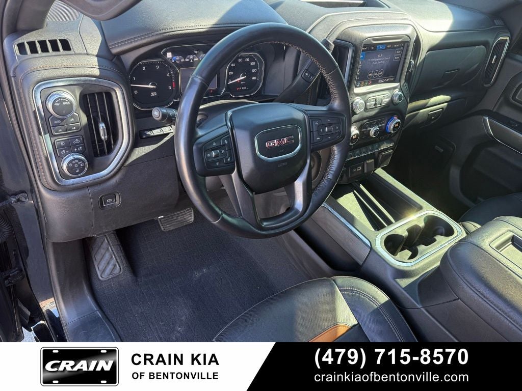2022 GMC Sierra 2500HD AT4 - 4WD / SUNROOF / CLEAN CARFAX