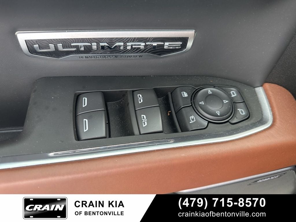 2025 GMC Sierra 1500 Denali Ultimate - 4WD / SUNROOF / CLEAN CARFAX