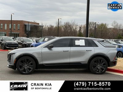 2024 Cadillac LYRIQ Sport - AWD / PANORAMIC SUNROOF / ONE OWNER