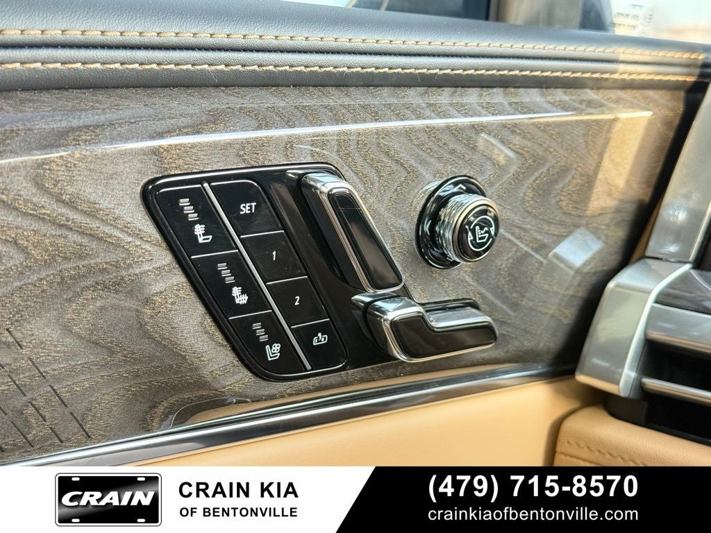 2026 Cadillac ESCALADE IQL Premium Luxury - $156,315 MSRP - AWD / PANORAMIC SUNROOF