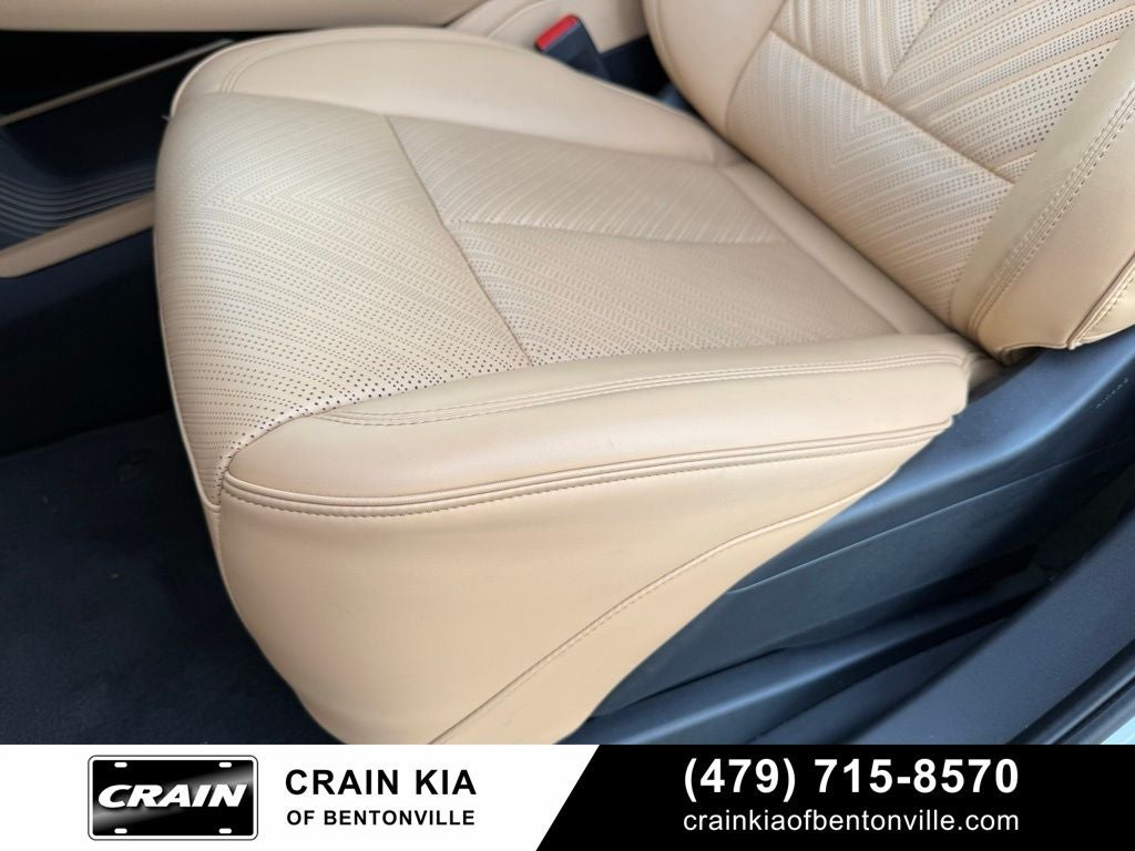 2026 Cadillac ESCALADE IQL Premium Luxury - $156,315 MSRP - AWD / PANORAMIC SUNROOF