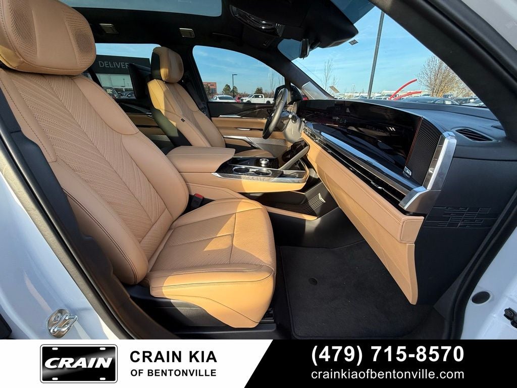 2026 Cadillac ESCALADE IQL Premium Luxury - $156,315 MSRP - AWD / PANORAMIC SUNROOF