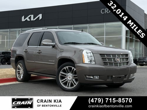 2014 Cadillac Escalade Premium - AWD / CLEAN CARFAX / VERY LOW MILES!