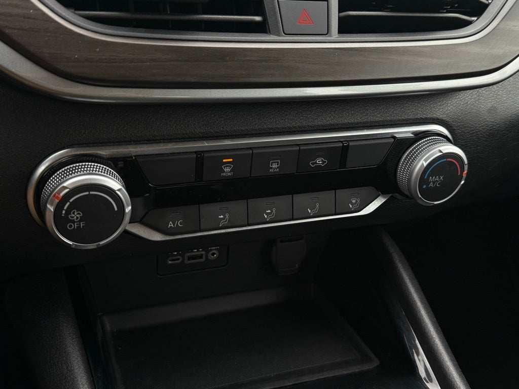 2024 Nissan Altima 2.5 SV - CLEAN CARFAX / ONE OWNER