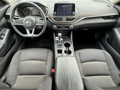 2024 Nissan Altima 2.5 SV - CLEAN CARFAX / ONE OWNER