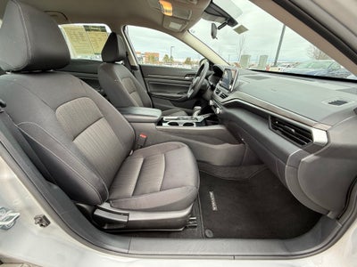 2024 Nissan Altima 2.5 SV - CLEAN CARFAX / ONE OWNER