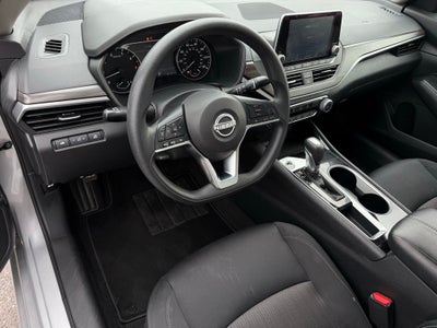 2024 Nissan Altima 2.5 SV - CLEAN CARFAX / ONE OWNER