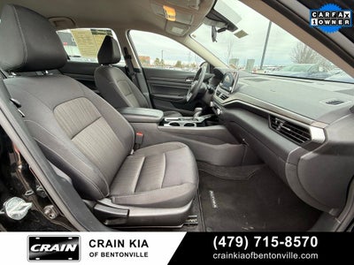 2024 Nissan Altima 2.5 SV - CLEAN CARFAX / ONE OWNER
