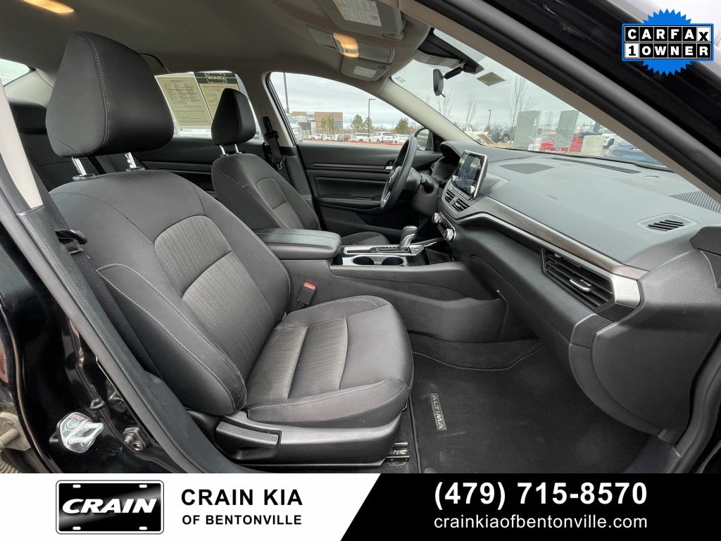 2024 Nissan Altima 2.5 SV - CLEAN CARFAX / ONE OWNER