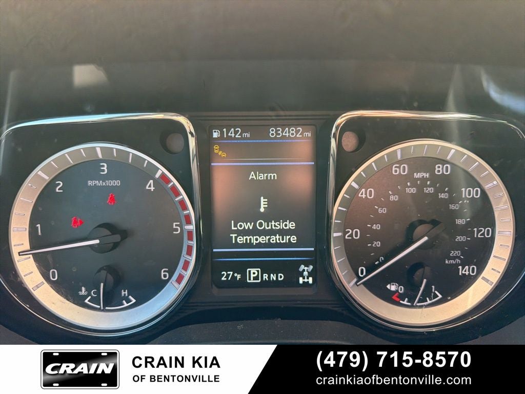 2019 Nissan Titan XD SV - 4WD / CLEAN CARFAX / ONE OWNER