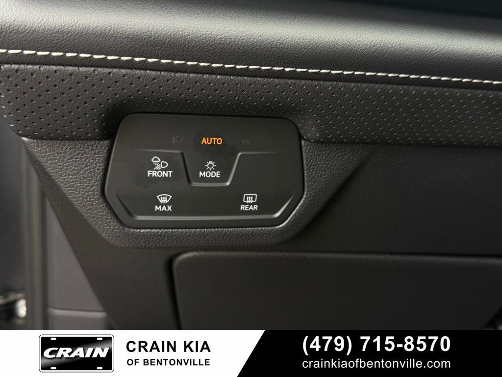 2025 Volkswagen Atlas Cross Sport 2.0T SE w/Technology - AWD / CLEAN CARFAX / ONE OWNER