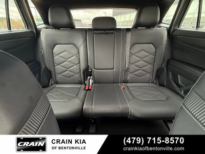 2025 Volkswagen Atlas Cross Sport 2.0T SE w/Technology - AWD / CLEAN CARFAX / ONE OWNER