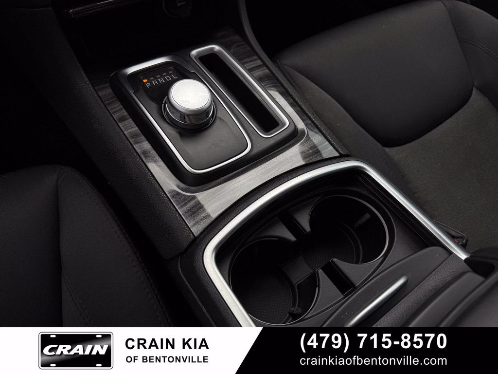 2022 Chrysler 300 Touring - CLEAN CARFAX / ONE OWNER