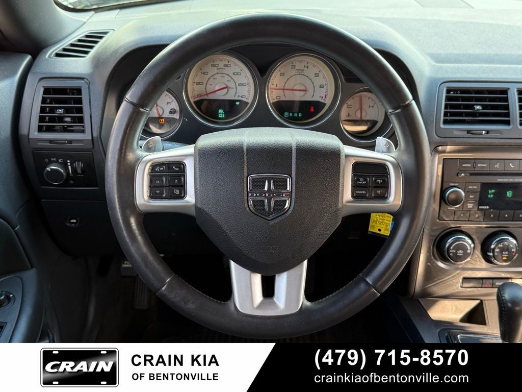 2013 Dodge Challenger SXT - CLEAN CARFAX HISTORY