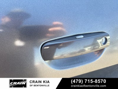 2013 Dodge Challenger SXT - CLEAN CARFAX HISTORY