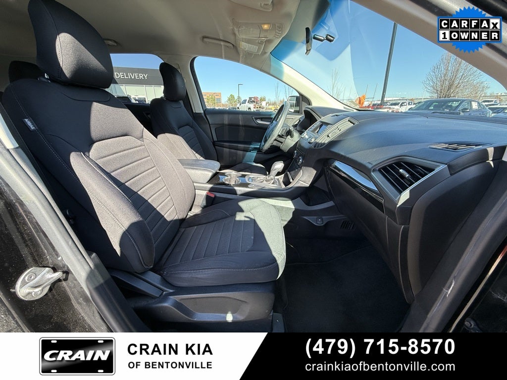 2016 Ford Edge SE - CLEAN CARFAX / ONE OWNER