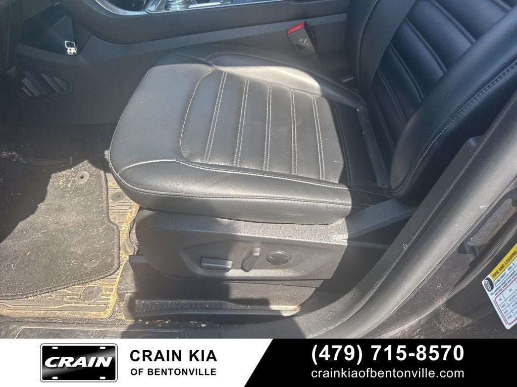 2024 Ford Edge SEL - AWD / PANORAMIC SUNROOF / ONE OWNER