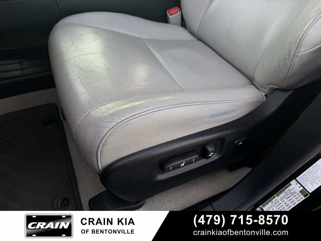 2013 Lexus RX 350 - AWD / SUNROOF