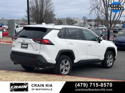 2024 Toyota RAV4 XLE - CLEAN CARFAX / ONE OWNER