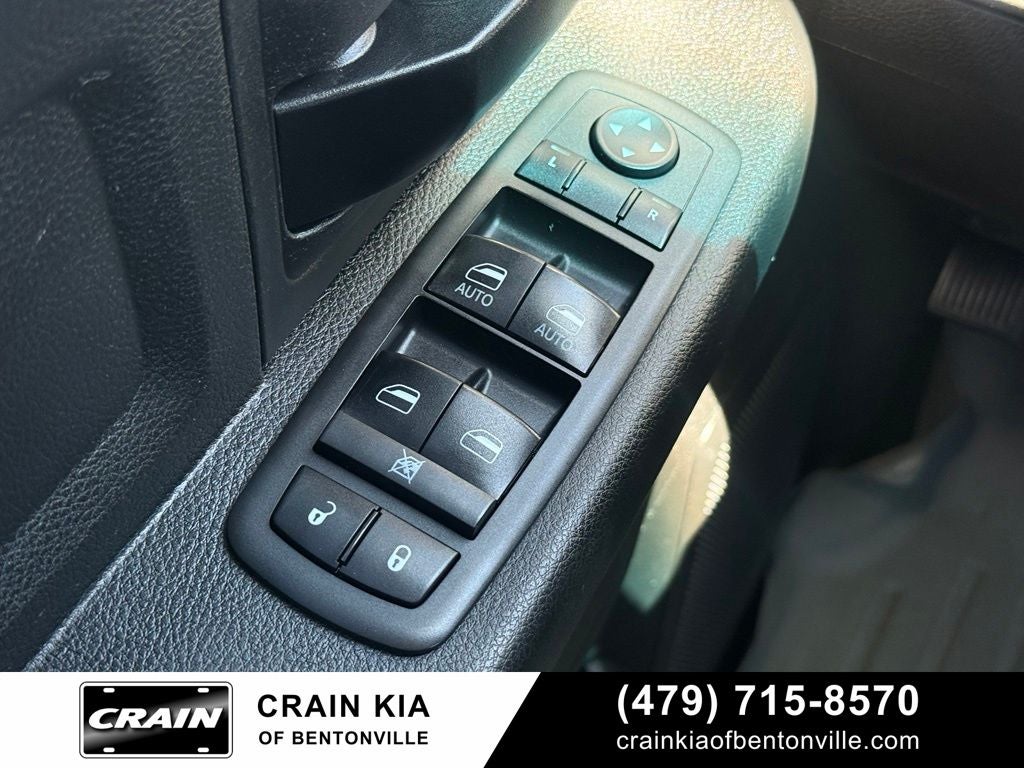 2018 RAM 3500 Tradesman - 4WD / CLEAN CARFAX / DIESEL - FLAT BED