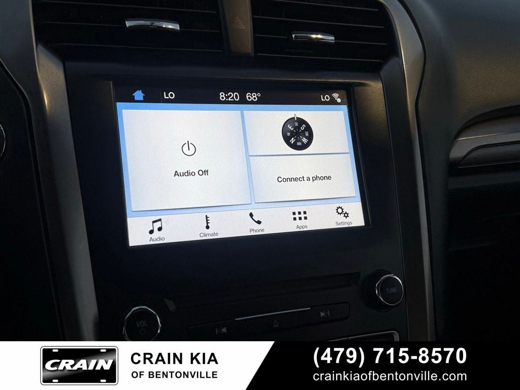 2017 Ford Fusion SE - CLEAN CARFAX